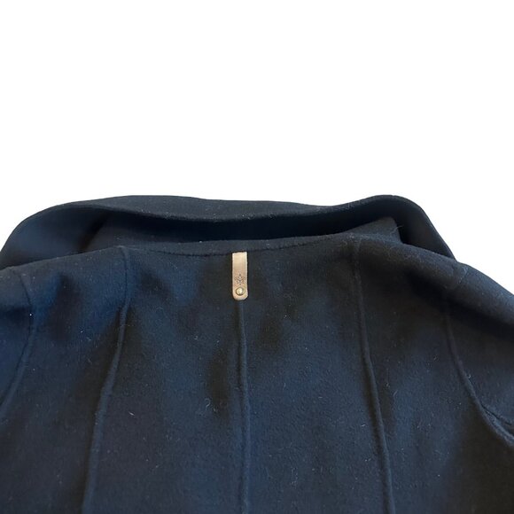 Mackage Black Asymmetrical Coat jacket Toggle Closure Oversized Collar Size XS - Picture 8 of 11